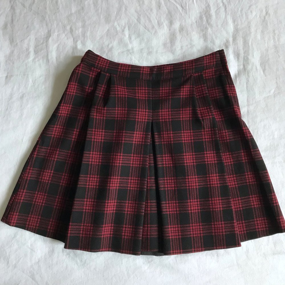 NWOT H&M pleated mini skirt